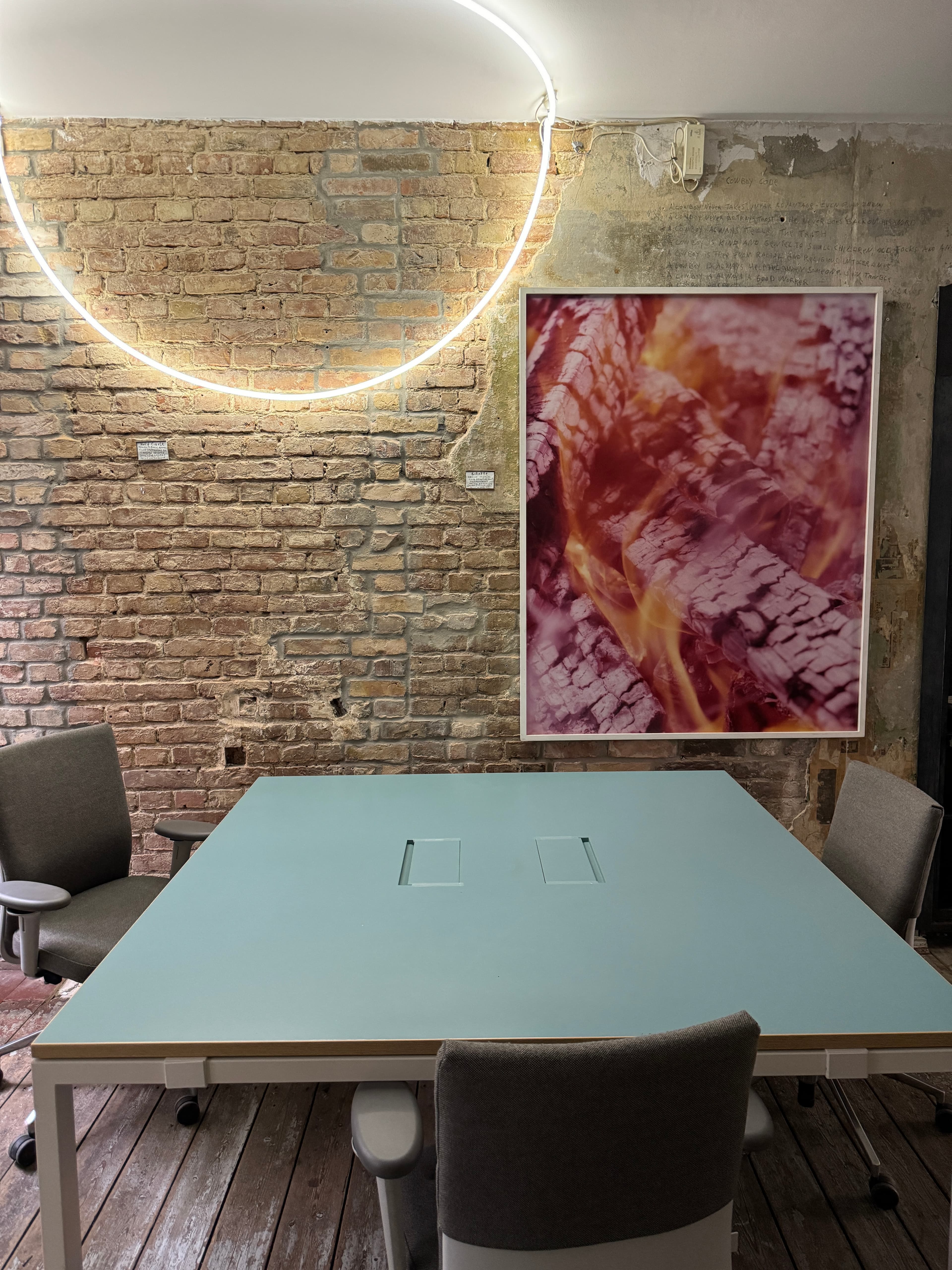 VITRA WorKit Schreibtisch 160x160